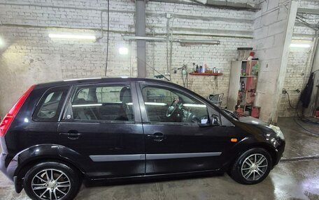 Ford Fiesta, 2008 год, 460 000 рублей, 3 фотография