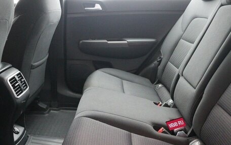 KIA Sportage IV рестайлинг, 2020 год, 2 299 000 рублей, 19 фотография