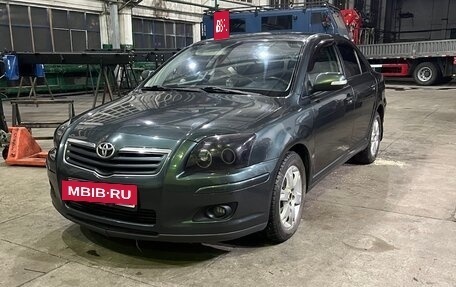 Toyota Avensis III рестайлинг, 2006 год, 920 000 рублей, 10 фотография