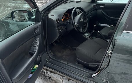 Toyota Avensis III рестайлинг, 2006 год, 920 000 рублей, 13 фотография