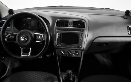 Volkswagen Polo VI (EU Market), 2018 год, 979 000 рублей, 13 фотография