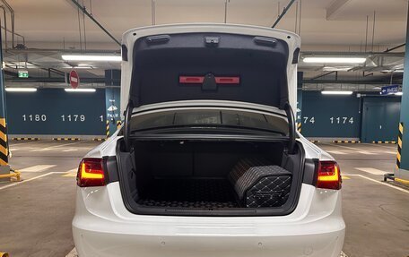 Audi A6, 2014 год, 1 850 000 рублей, 21 фотография