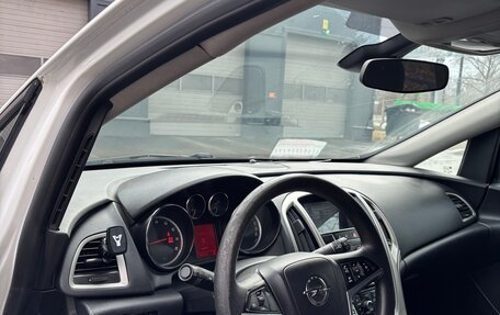 Opel Astra J, 2011 год, 700 000 рублей, 5 фотография