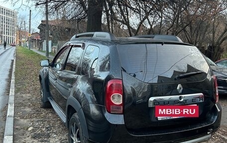 Renault Duster I рестайлинг, 2013 год, 900 000 рублей, 2 фотография