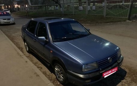 Volkswagen Vento, 1993 год, 220 000 рублей, 4 фотография