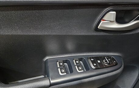 KIA Rio IV, 2018 год, 1 285 000 рублей, 17 фотография