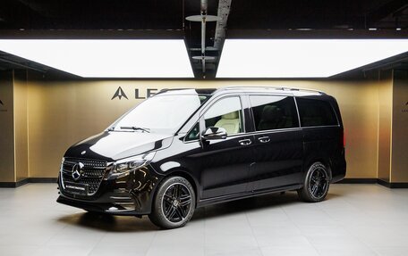 Mercedes-Benz V-Класс, 2025 год, 14 980 000 рублей, 1 фотография