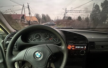 BMW 3 серия, 1992 год, 300 000 рублей, 5 фотография