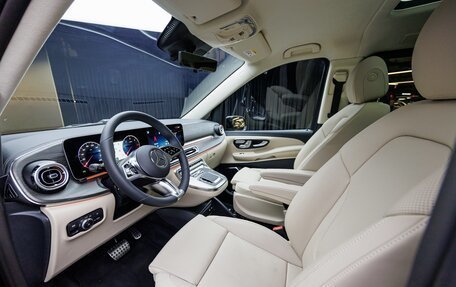 Mercedes-Benz V-Класс, 2025 год, 14 980 000 рублей, 12 фотография