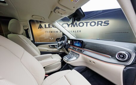 Mercedes-Benz V-Класс, 2025 год, 14 980 000 рублей, 19 фотография