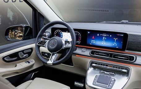 Mercedes-Benz V-Класс, 2025 год, 14 980 000 рублей, 20 фотография