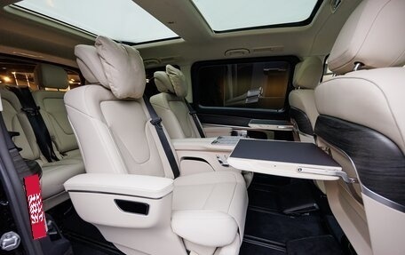 Mercedes-Benz V-Класс, 2025 год, 14 980 000 рублей, 32 фотография