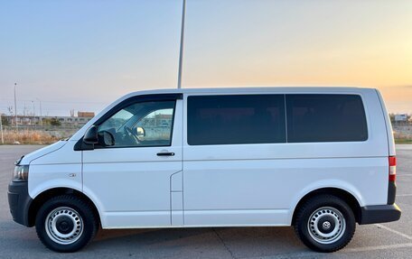 Volkswagen Transporter T5 рестайлинг, 2010 год, 1 990 000 рублей, 8 фотография