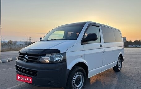 Volkswagen Transporter T5 рестайлинг, 2010 год, 1 990 000 рублей, 9 фотография