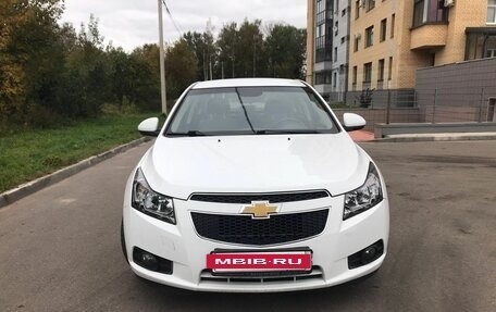 Chevrolet Cruze II, 2011 год, 669 000 рублей, 2 фотография