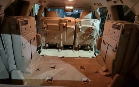 Toyota Land Cruiser 200, 2012 год, 3 799 000 рублей, 15 фотография