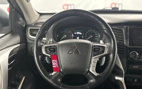 Mitsubishi Pajero Sport III рестайлинг, 2019 год, 2 899 000 рублей, 11 фотография