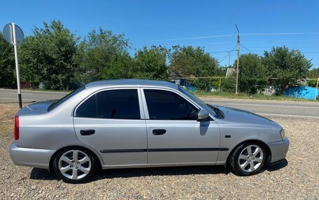 Hyundai Accent II, 2006 год, 385 000 рублей, 2 фотография