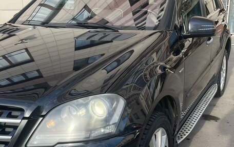 Mercedes-Benz M-Класс, 2011 год, 1 400 000 рублей, 2 фотография