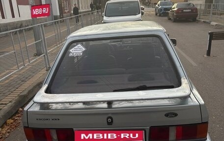 Ford Escort IV, 1986 год, 200 000 рублей, 2 фотография