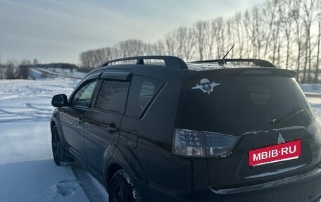 Mitsubishi Outlander III рестайлинг 3, 2007 год, 1 265 000 рублей, 8 фотография