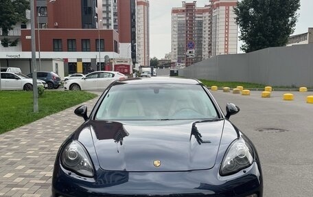 Porsche Panamera II рестайлинг, 2012 год, 2 590 000 рублей, 1 фотография