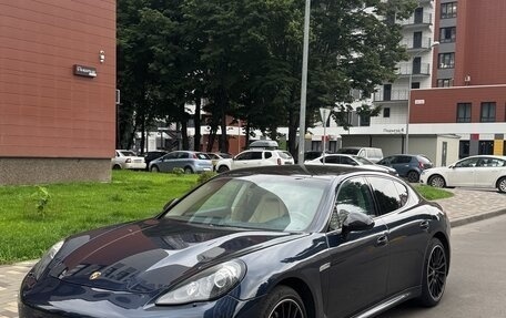 Porsche Panamera II рестайлинг, 2012 год, 2 590 000 рублей, 2 фотография