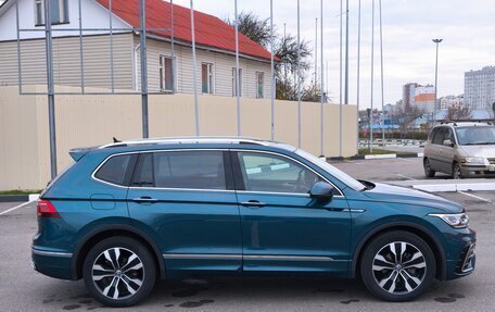 Volkswagen Tiguan II, 2021 год, 4 850 000 рублей, 4 фотография