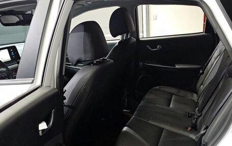 Hyundai Kona I, 2021 год, 1 650 000 рублей, 11 фотография