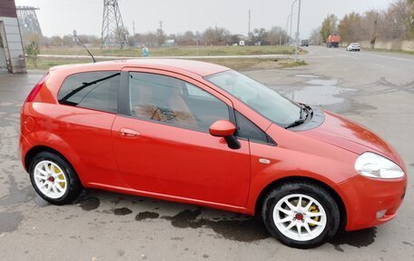 Fiat Punto III Punto Evo рестайлинг, 2006 год, 450 000 рублей, 17 фотография