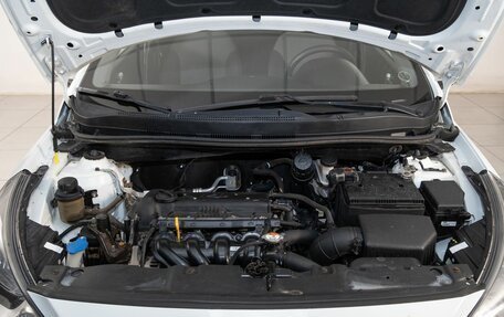 Hyundai Solaris II рестайлинг, 2013 год, 592 000 рублей, 11 фотография