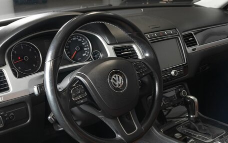 Volkswagen Touareg III, 2015 год, 2 750 000 рублей, 3 фотография