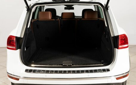 Volkswagen Touareg III, 2015 год, 2 750 000 рублей, 14 фотография