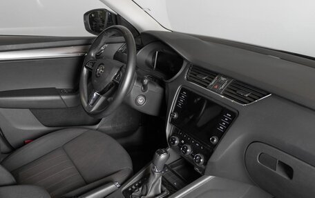 Skoda Octavia, 2019 год, 2 225 000 рублей, 4 фотография