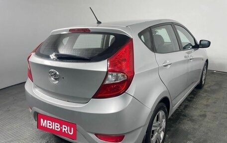 Hyundai Solaris II рестайлинг, 2011 год, 500 000 рублей, 3 фотография