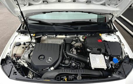 Mercedes-Benz A-Класс, 2019 год, 2 500 000 рублей, 6 фотография