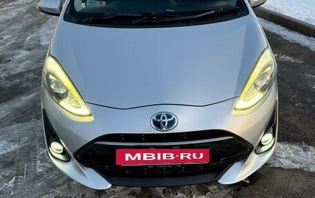Toyota Aqua I, 2018 год, 1 060 000 рублей, 7 фотография