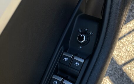 Audi A4, 2018 год, 2 100 000 рублей, 4 фотография