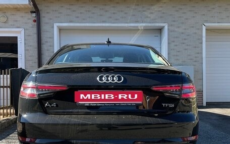Audi A4, 2018 год, 2 100 000 рублей, 3 фотография