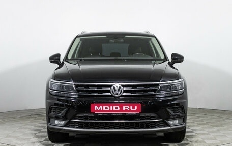 Volkswagen Tiguan II, 2017 год, 2 799 898 рублей, 2 фотография