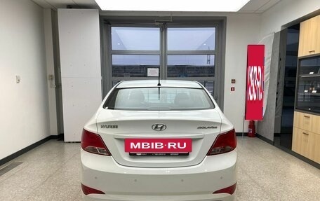 Hyundai Solaris II рестайлинг, 2015 год, 1 150 000 рублей, 6 фотография