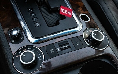 Volkswagen Touareg III, 2008 год, 1 099 000 рублей, 21 фотография