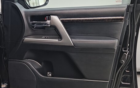 Toyota Land Cruiser 200, 2013 год, 4 300 000 рублей, 20 фотография