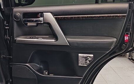 Toyota Land Cruiser 200, 2013 год, 4 300 000 рублей, 22 фотография