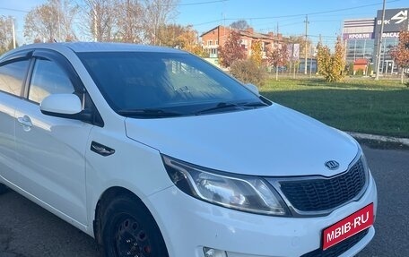 KIA Rio III рестайлинг, 2012 год, 750 000 рублей, 1 фотография