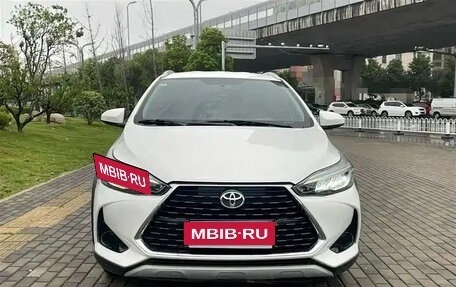Toyota Yaris XP150 рестайлинг, 2022 год, 954 555 рублей, 2 фотография