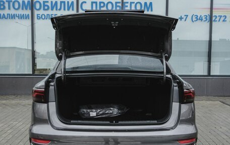 Geely Emgrand, 2024 год, 2 295 000 рублей, 18 фотография