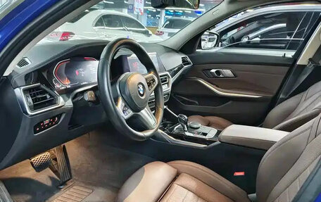 BMW 3 серия, 2022 год, 2 623 555 рублей, 10 фотография