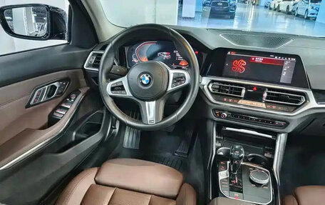 BMW 3 серия, 2022 год, 2 623 555 рублей, 7 фотография