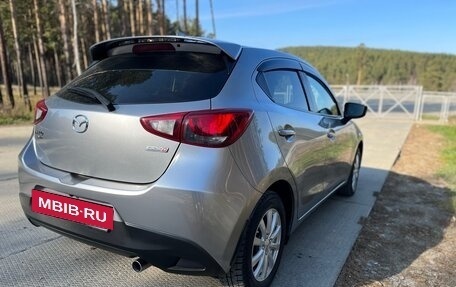 Mazda Demio IV, 2016 год, 1 195 000 рублей, 15 фотография